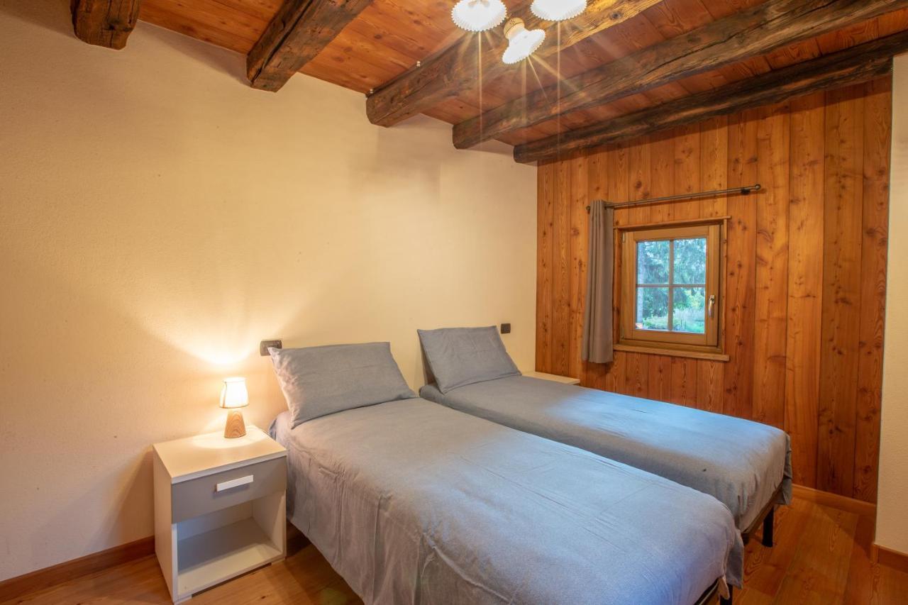 L'Atelier Du Temps - Les Greniers Appartements Aosta Eksteriør bilde