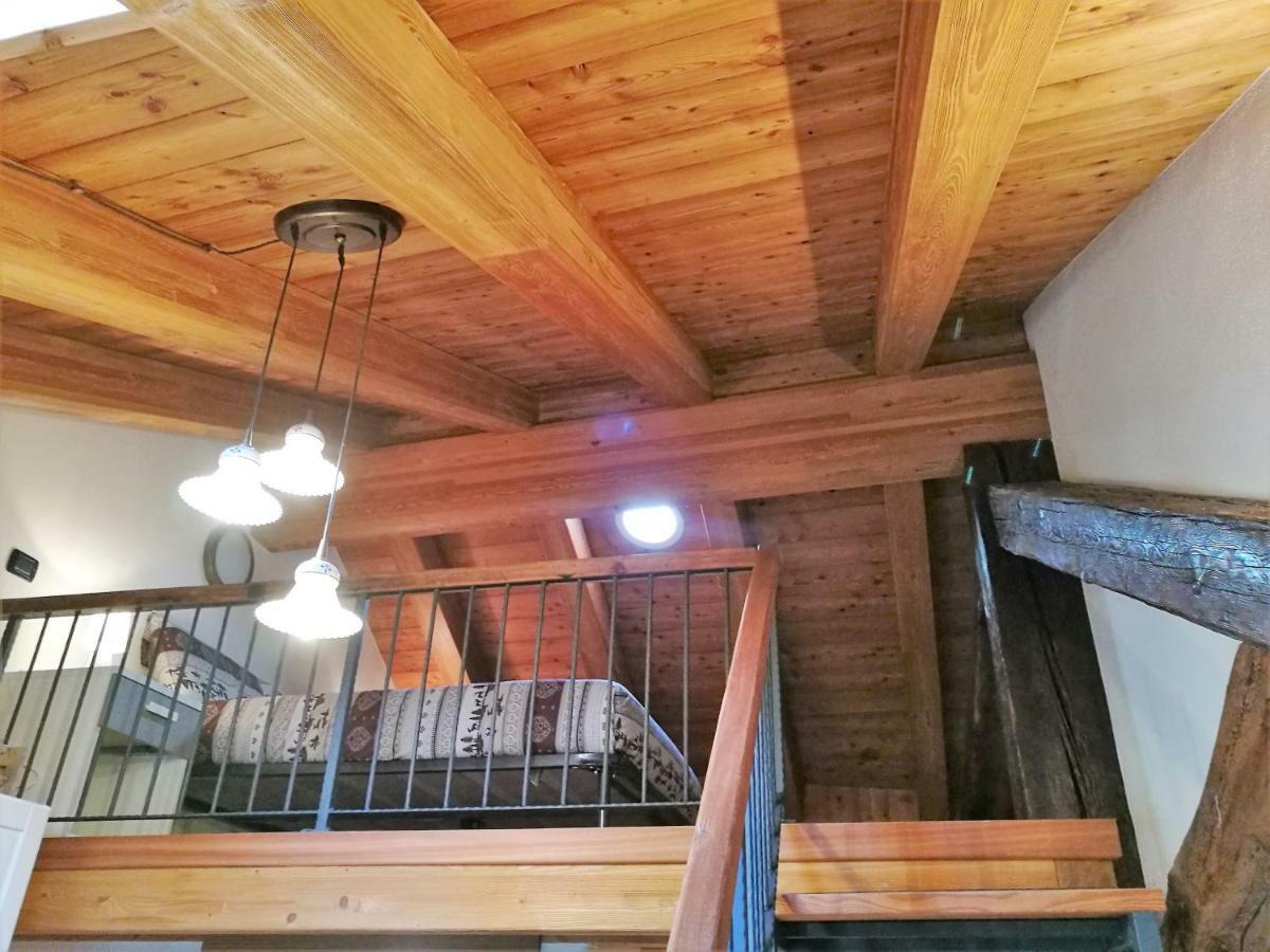 L'Atelier Du Temps - Les Greniers Appartements Aosta Eksteriør bilde
