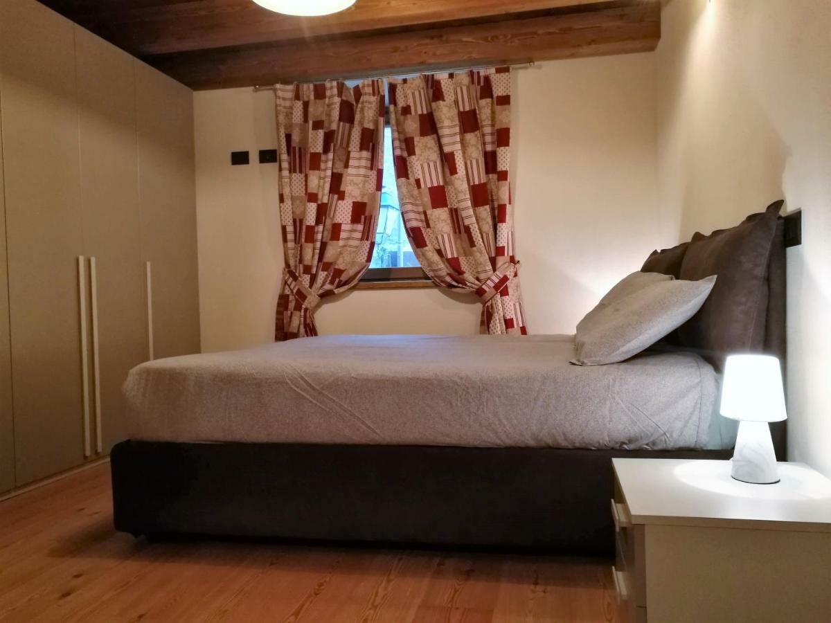 L'Atelier Du Temps - Les Greniers Appartements Aosta Eksteriør bilde