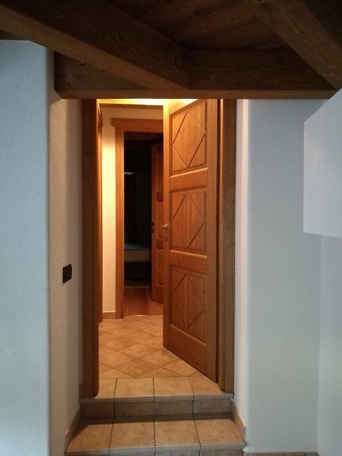 L'Atelier Du Temps - Les Greniers Appartements Aosta Eksteriør bilde