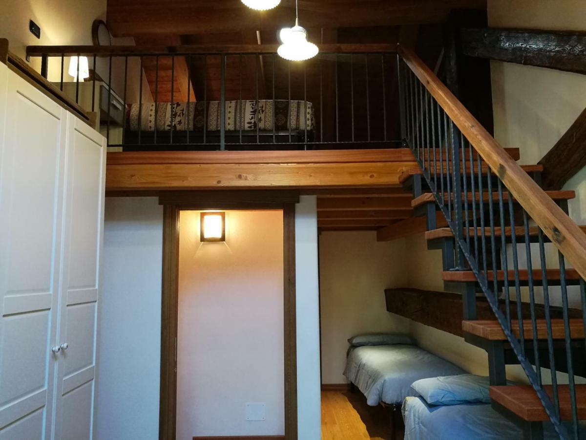 L'Atelier Du Temps - Les Greniers Appartements Aosta Eksteriør bilde