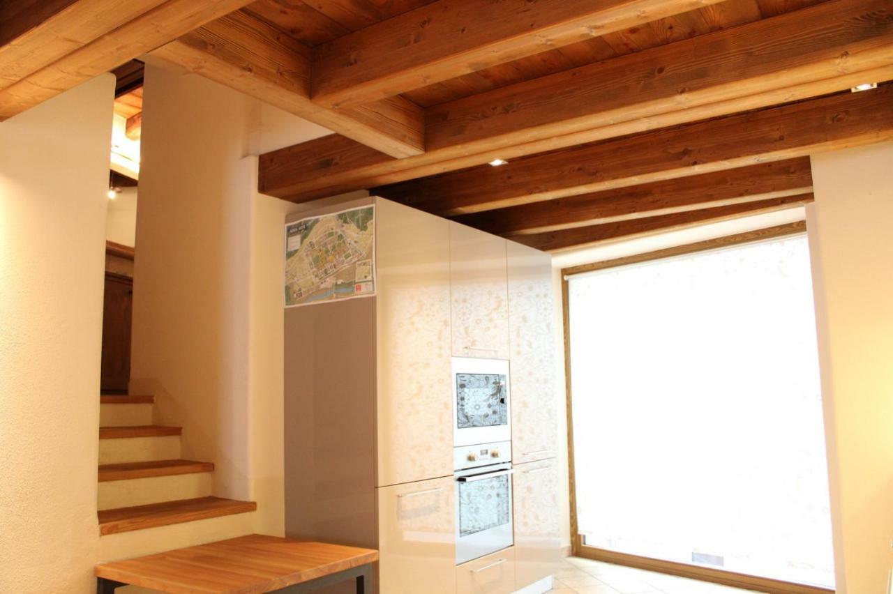 L'Atelier Du Temps - Les Greniers Appartements Aosta Eksteriør bilde