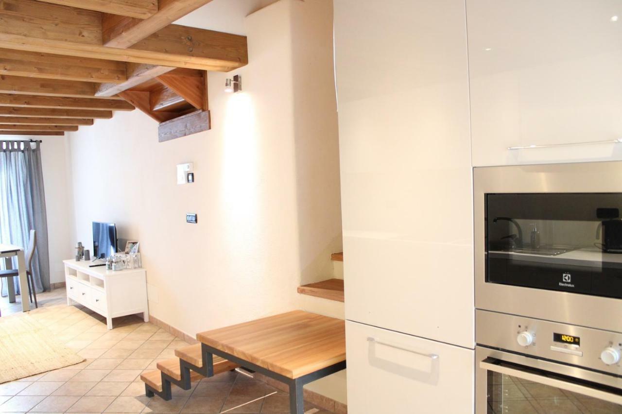 L'Atelier Du Temps - Les Greniers Appartements Aosta Eksteriør bilde