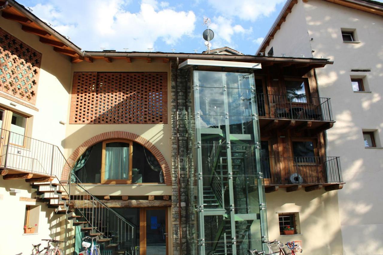 L'Atelier Du Temps - Les Greniers Appartements Aosta Eksteriør bilde