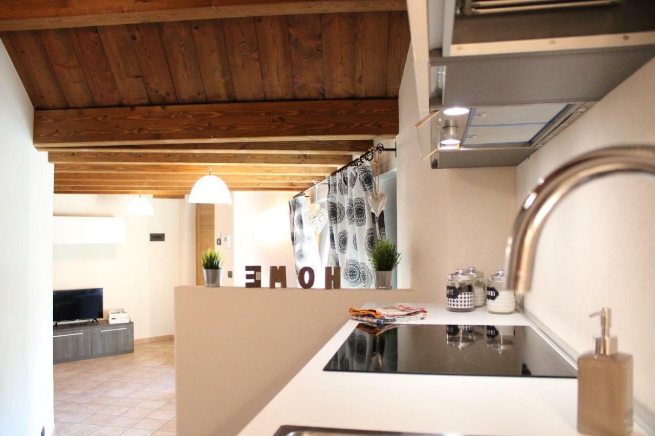 L'Atelier Du Temps - Les Greniers Appartements Aosta Eksteriør bilde