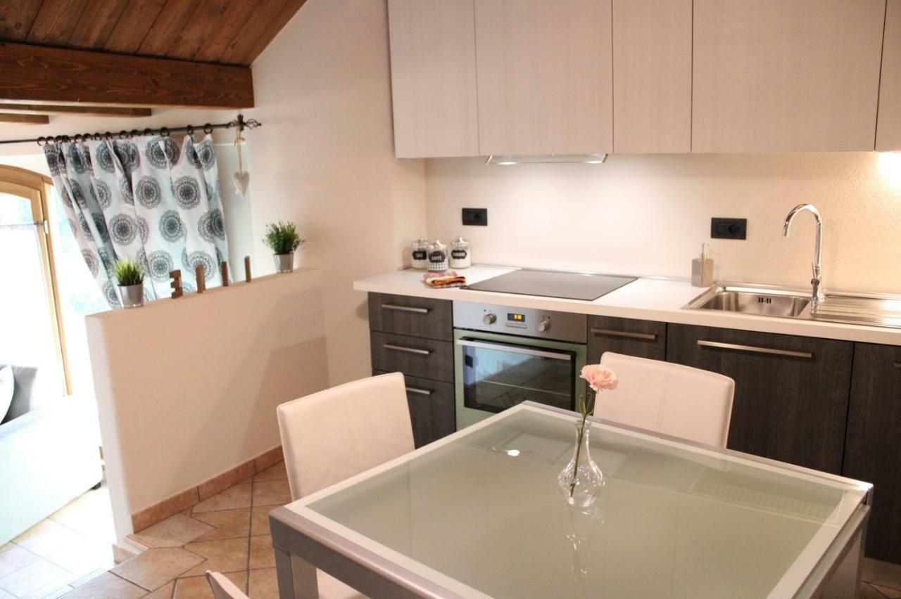 L'Atelier Du Temps - Les Greniers Appartements Aosta Eksteriør bilde